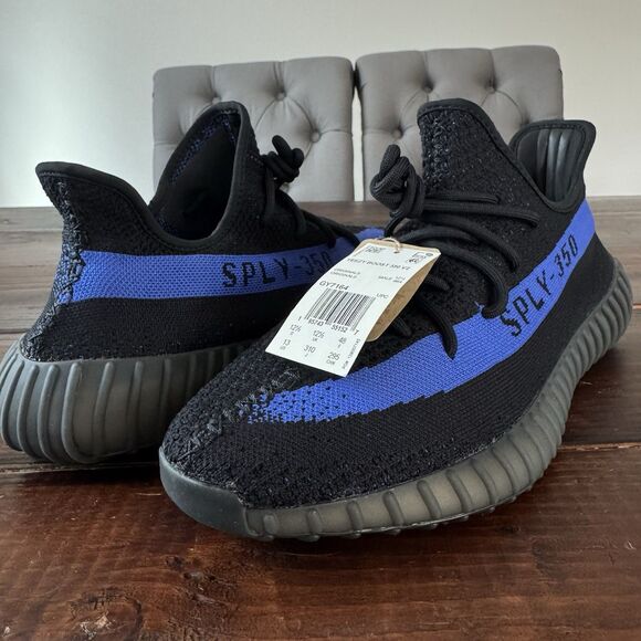 Adidas Yeezy Boost 350 V2 Dazzling Blue Shoes main image 5